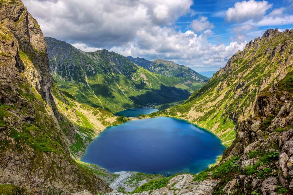czarny-staw-pod-rysami-tatry-polska