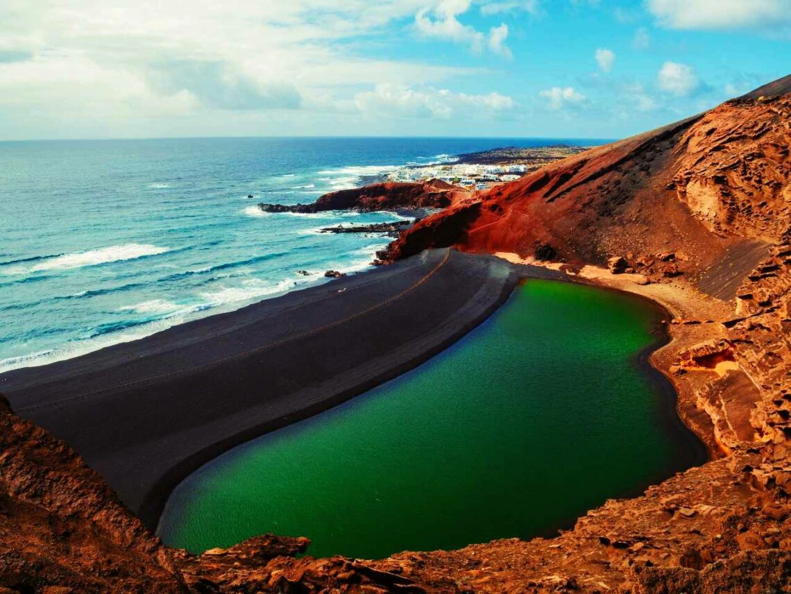 zielone-jeziorko-atrakcje-lanzarote