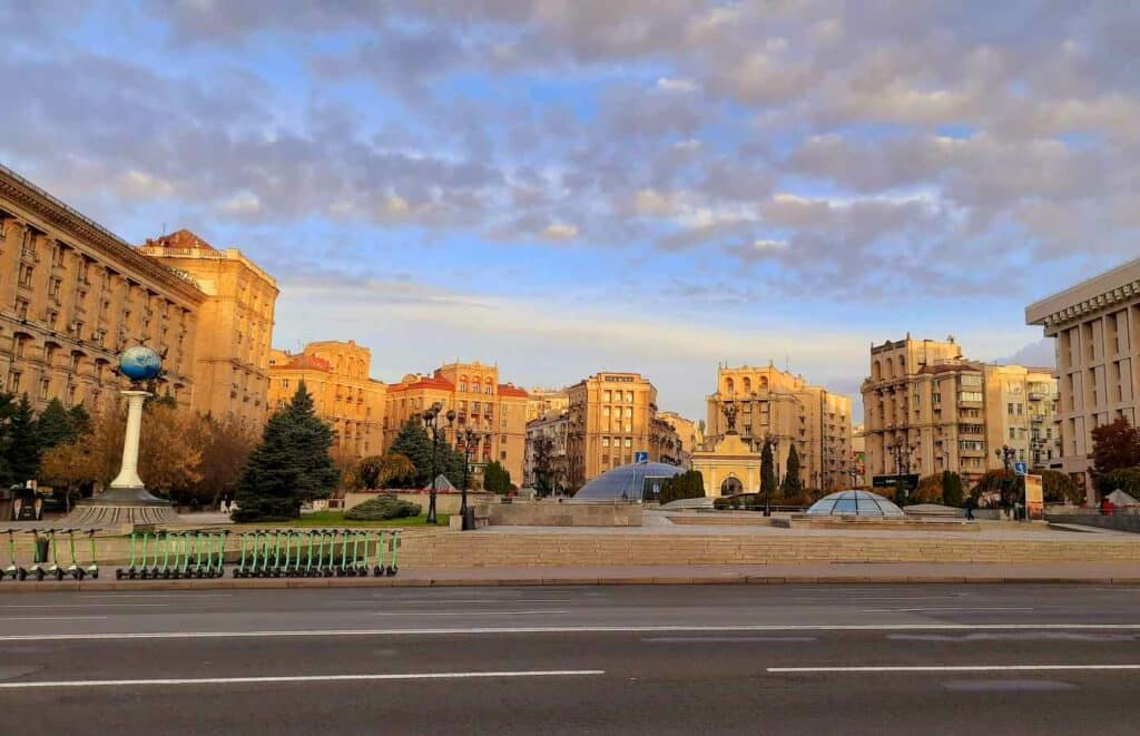 chreszczatyk-kijow-atrakcje-ukraina