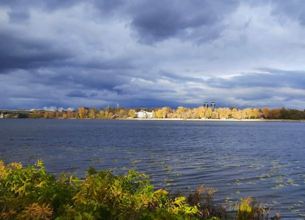 hydropark-kijow-atrakcje-ukraina