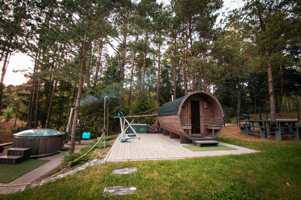 Domki na odludziu z jacuzzi, Wrzosowe Wzgórze, Kłaczno