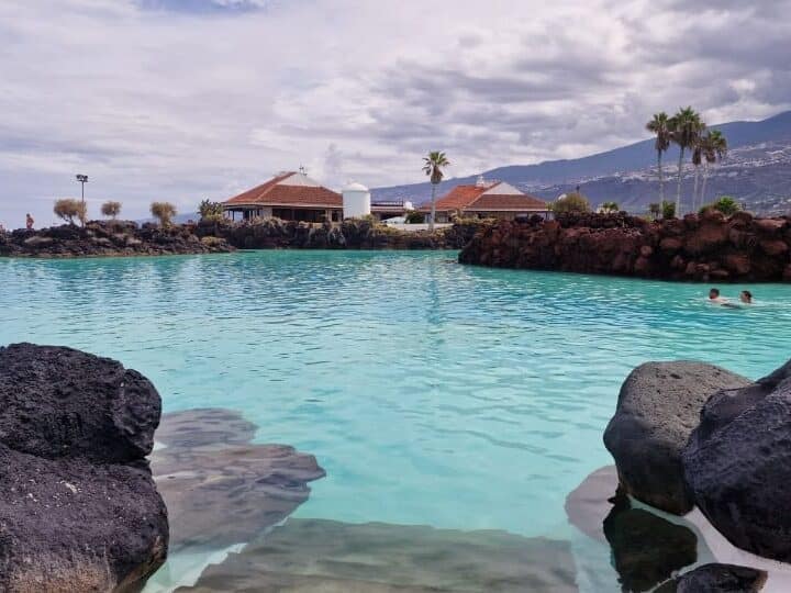 Puerto de la Cruz atrakcje, Lago Martiánez, Teneryfa, Wyspy Kanaryjskie